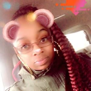 Meet your Posher, Leann